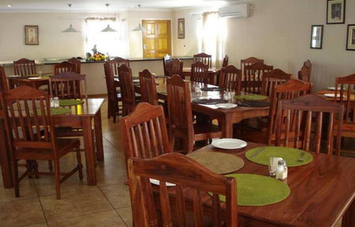 Mokoro Lodge Maun Bagian luar foto